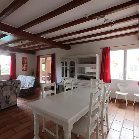 Apartmán Orangeraie-1-claira