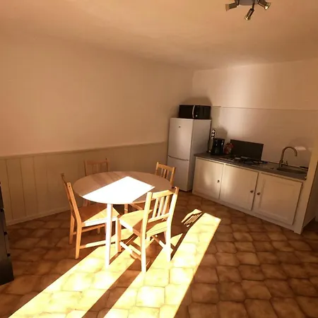 Orangeraie-1-claira Apartmán Claira